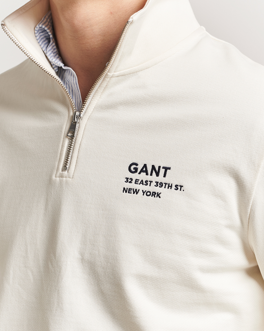 Herr | Tröjor | GANT | Script Graphic Half Zip Sweater Cream