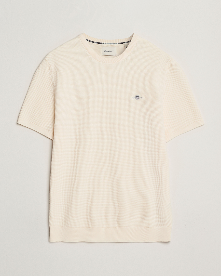 Herr | T-Shirts | GANT | Micro Textured Crew Neck T-shirt Cream