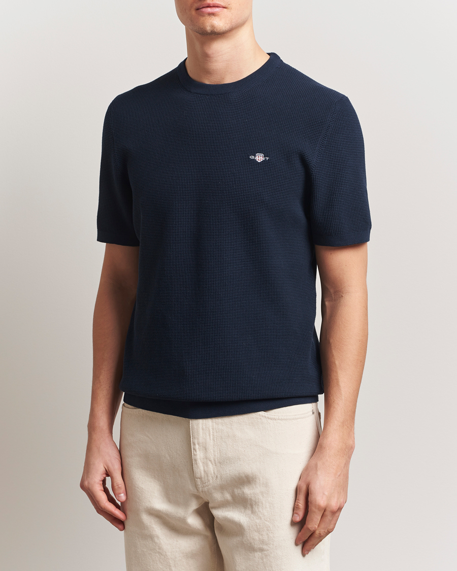 Herr | T-Shirts | GANT | Micro Textured Crew Neck T-shirt Evening Blue
