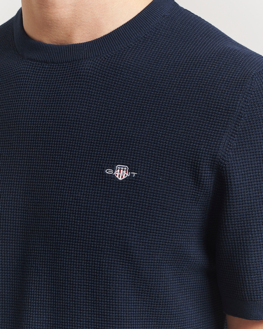 Herr | T-Shirts | GANT | Micro Textured Crew Neck T-shirt Evening Blue