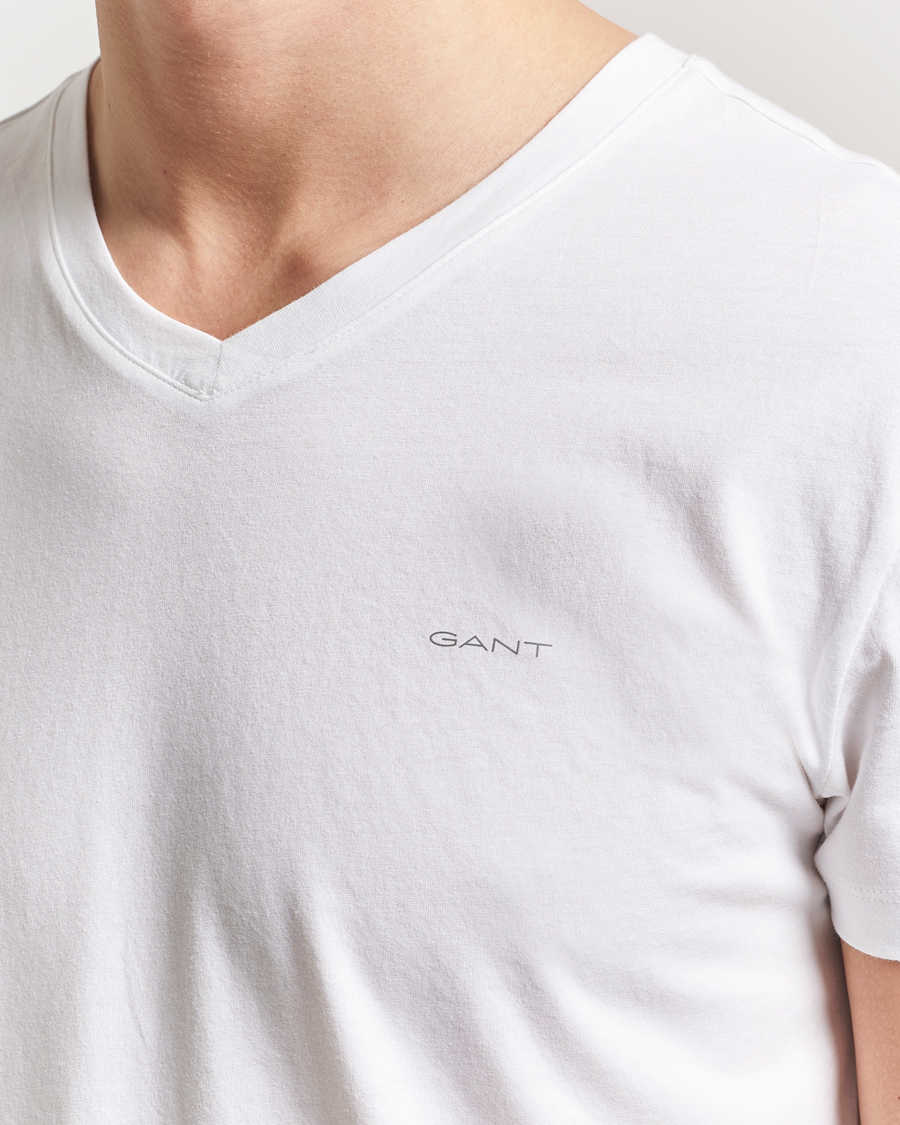 Herr | T-Shirts | GANT | 2-Pack V-Neck T-shirt Black/White