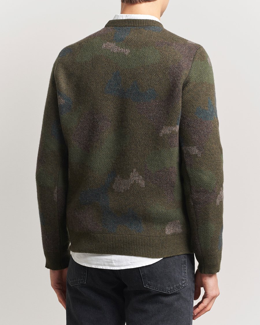 Herr | Tröjor | Woolrich | Lambswool Crewneck by Todd Snyder Green Camo