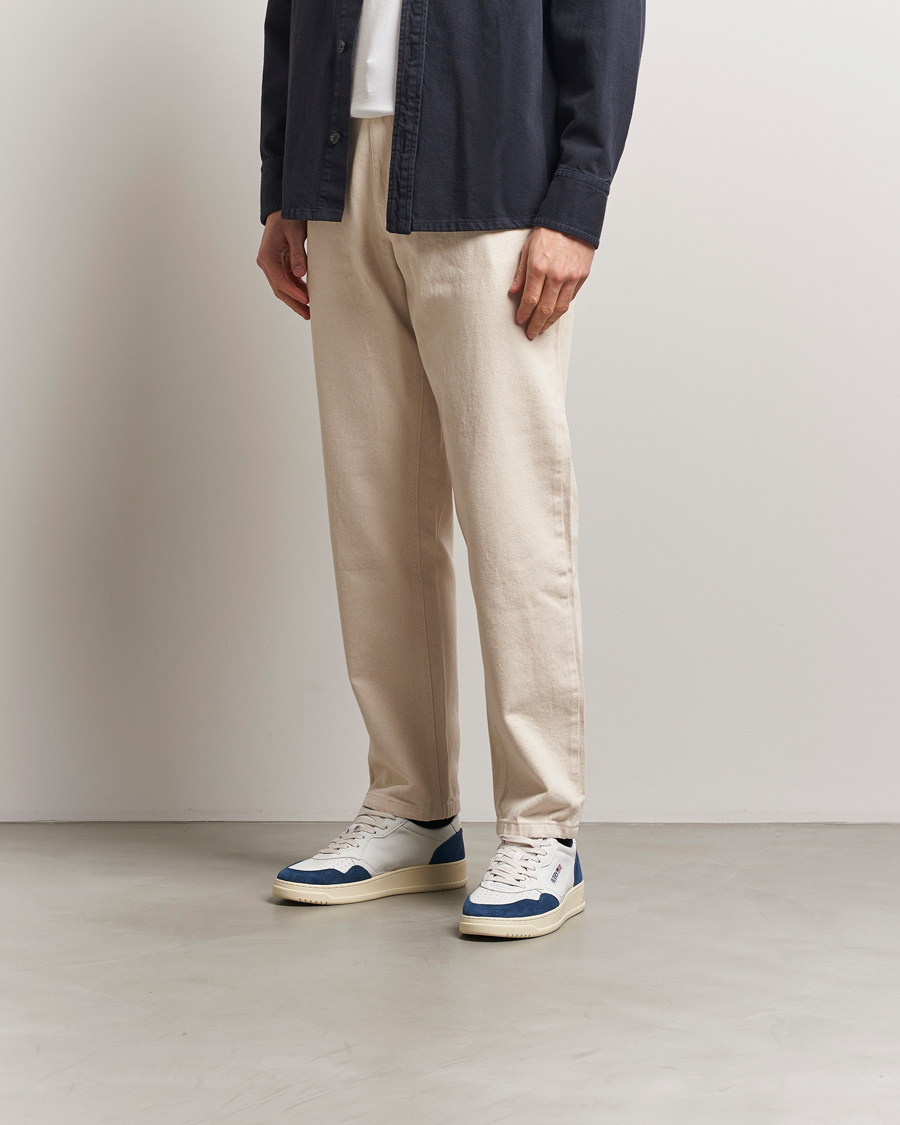 Herr | Sneakers | Autry | Medalist Low Super Soft Goat Leather Sneaker White/Navy