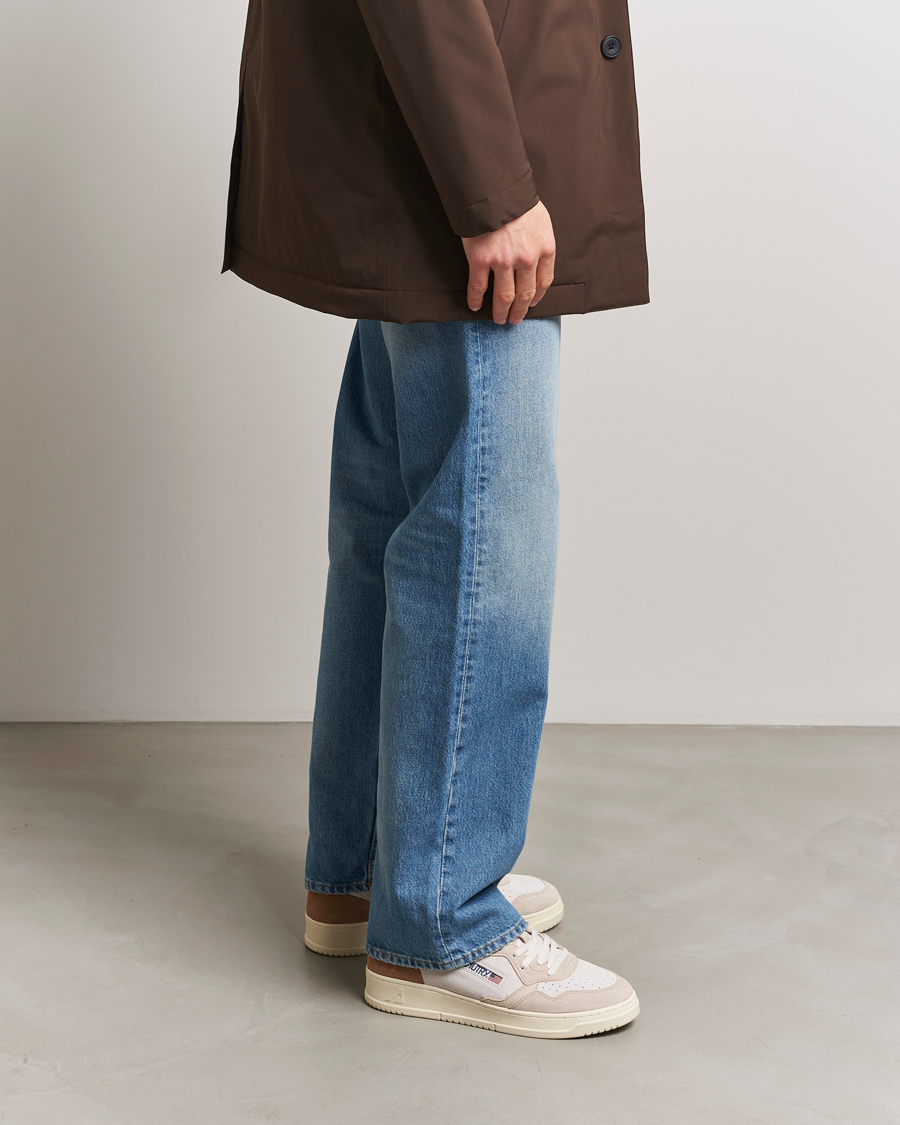 Herr | Sneakers | Autry | Medalist Low Super Soft Goat Suede Sneaker Sand/Cigarr