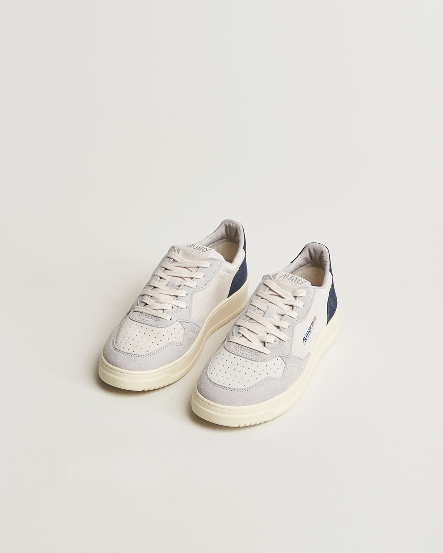 Herr | Sneakers | Autry | Medalist Low Super Soft Goat Suede Sneaker Loft/Space Blue