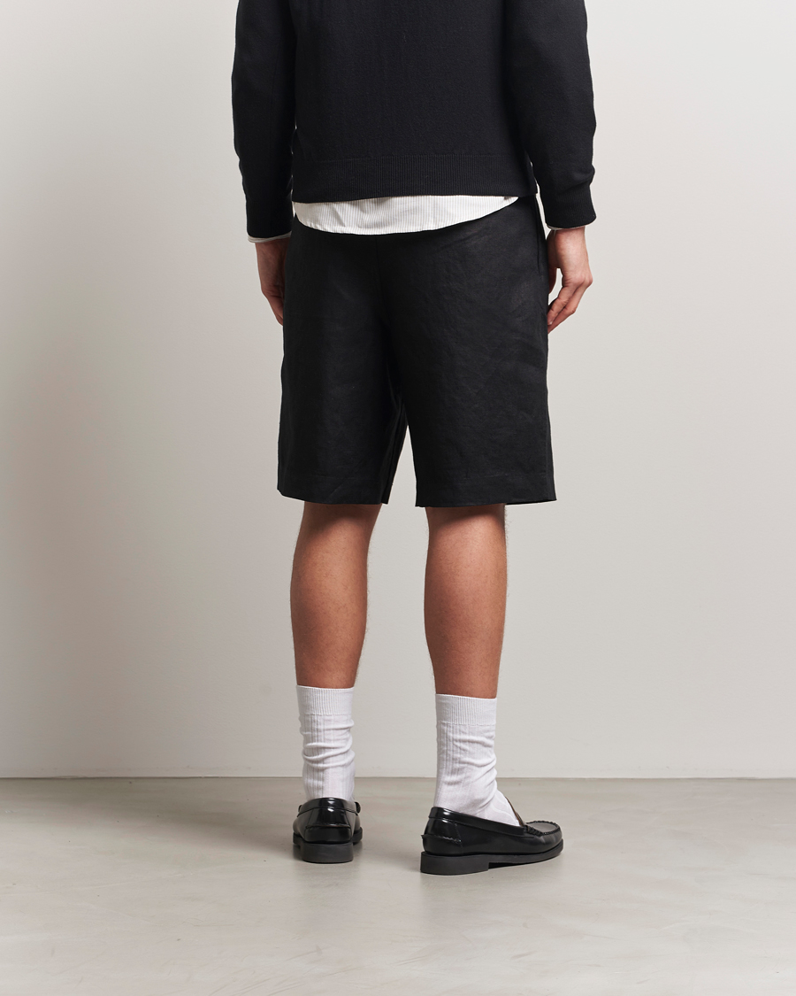 Herr | Shorts | Sunflower | Pleated Linen Shorts Black