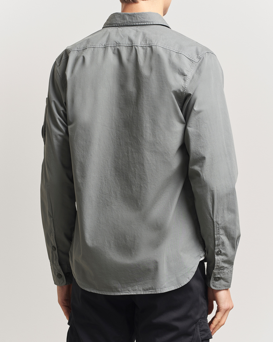 Herr | Skjortor | C.P. Company | Organic Gabardine Pocket Shirt Grey