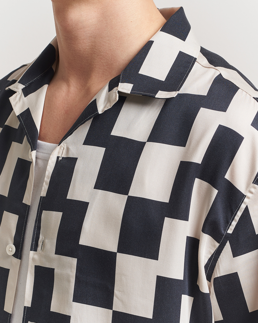 Herr | Skjortor | J.Lindeberg | Ellis Stack Bridge Print Shirt Black