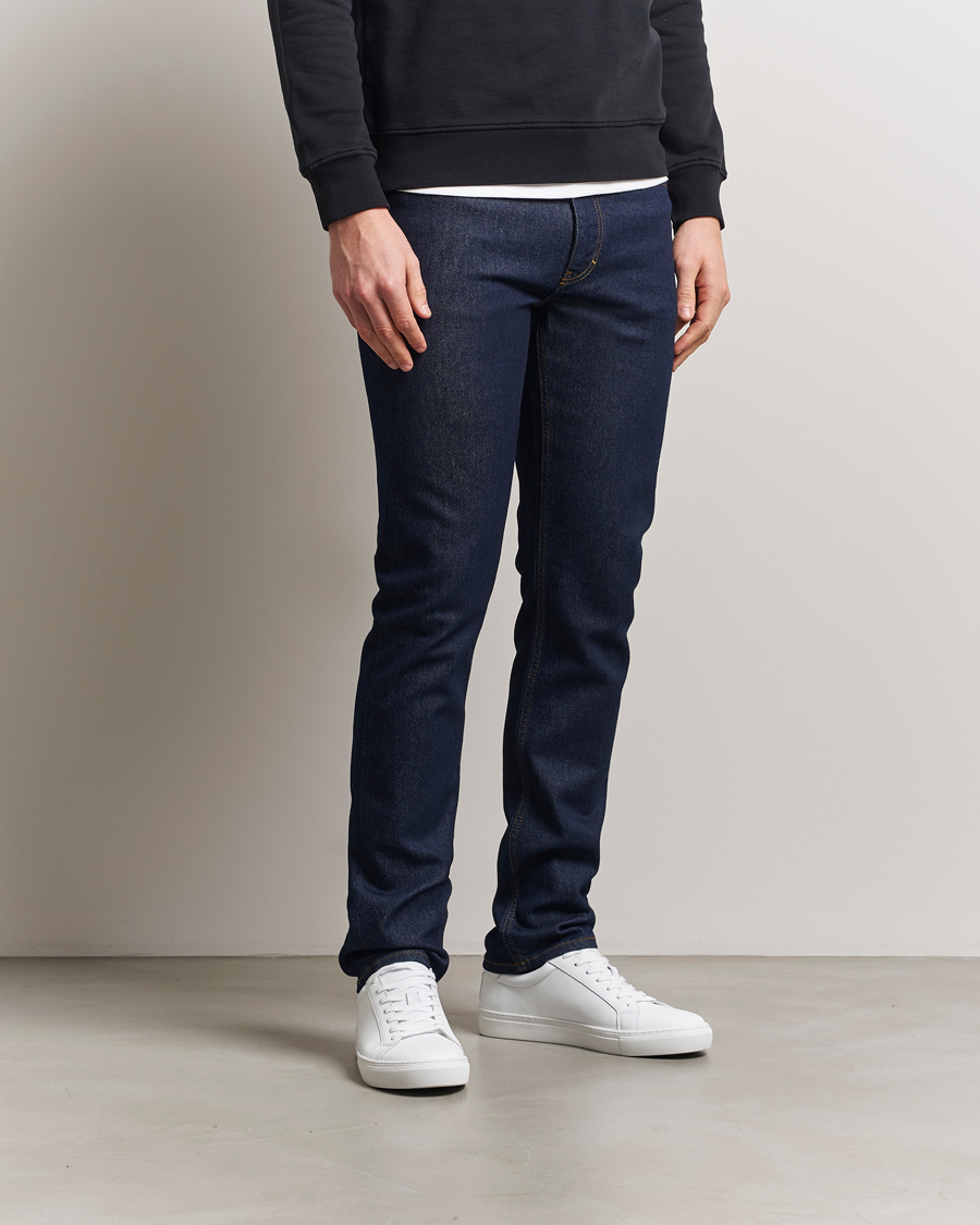 Herr | Jeans | J.Lindeberg | Jax Rinsed Slim Jeans Dark Blue