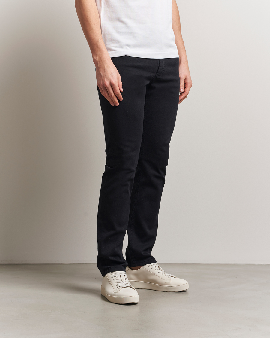 Herr | Jeans | J.Lindeberg | Jax Left Hand Twill Jeans Black