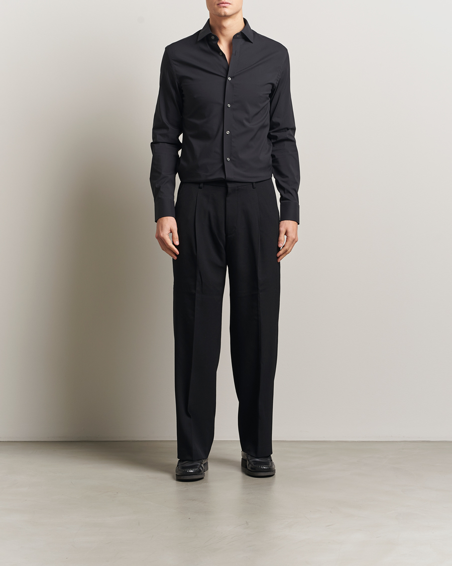 Herr | Skjortor | Tiger of Sweden | Adley Slim Fit Cut Away Shirt Black