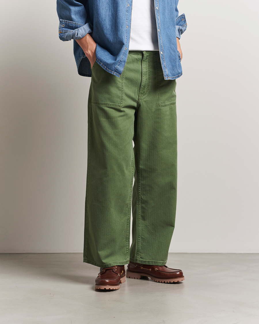 Herr | Byxor | Jeanerica | GM010 Genua Worker Chino Chevron Green