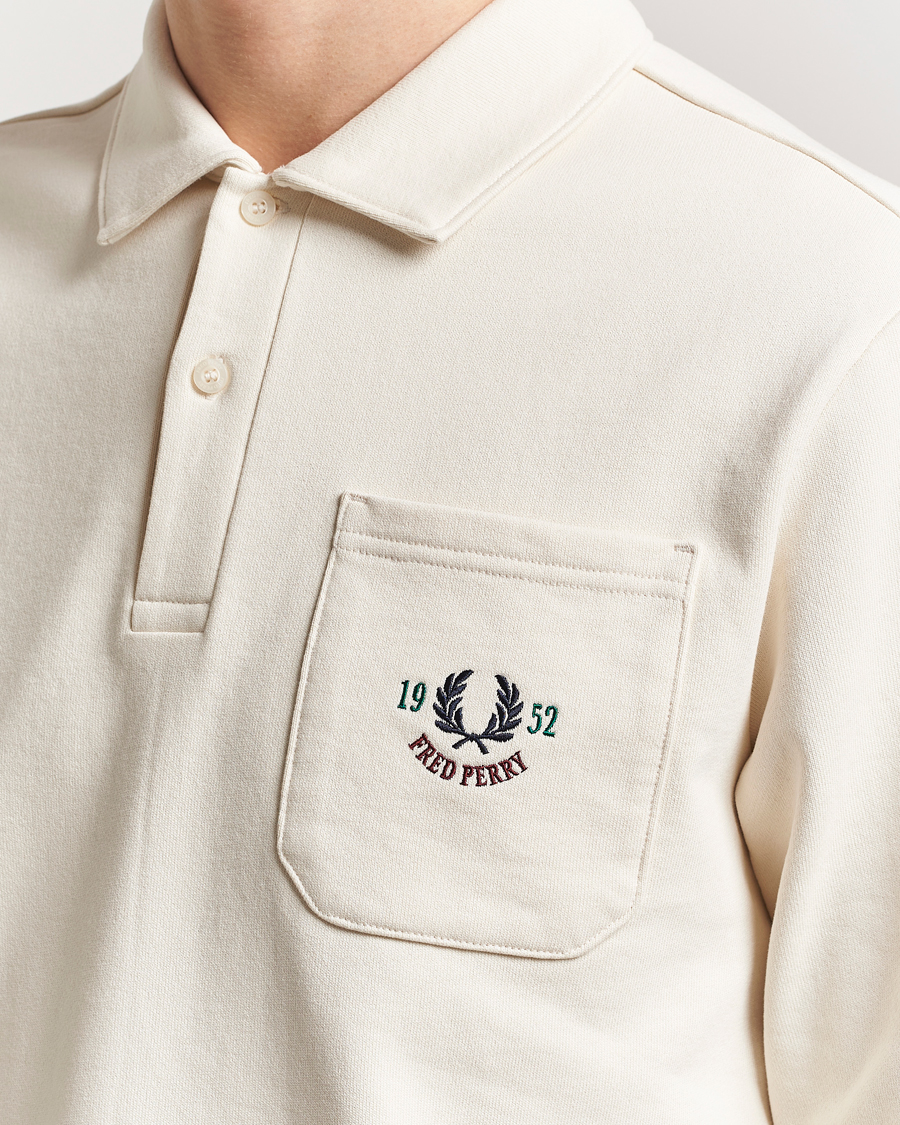 Herr | Tröjor | Fred Perry | Embroidered Champion Rugby Sweater Ecru