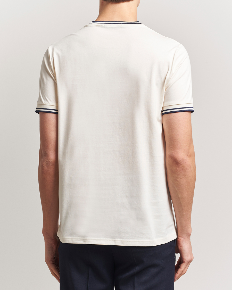 Herr | T-Shirts | Fred Perry | Twin Tipped T-Shirt Ecru