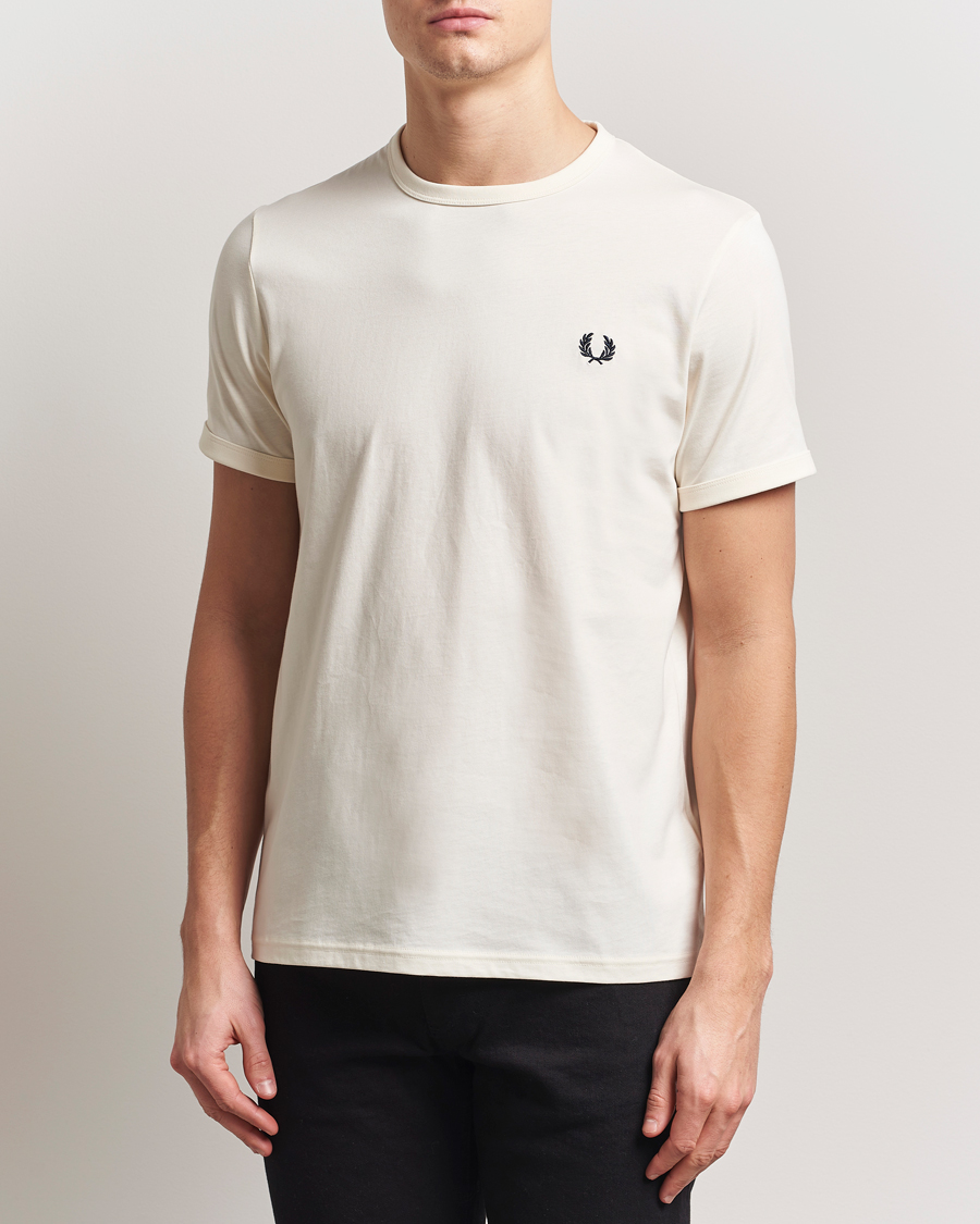 Herr | T-Shirts | Fred Perry | Ringer T-Shirt Ecru
