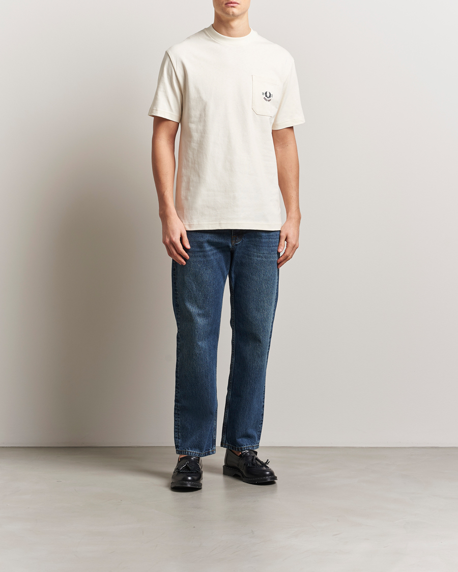 Herr | T-Shirts | Fred Perry | Relaxed 1952 Tennis T-Shirt Ecru
