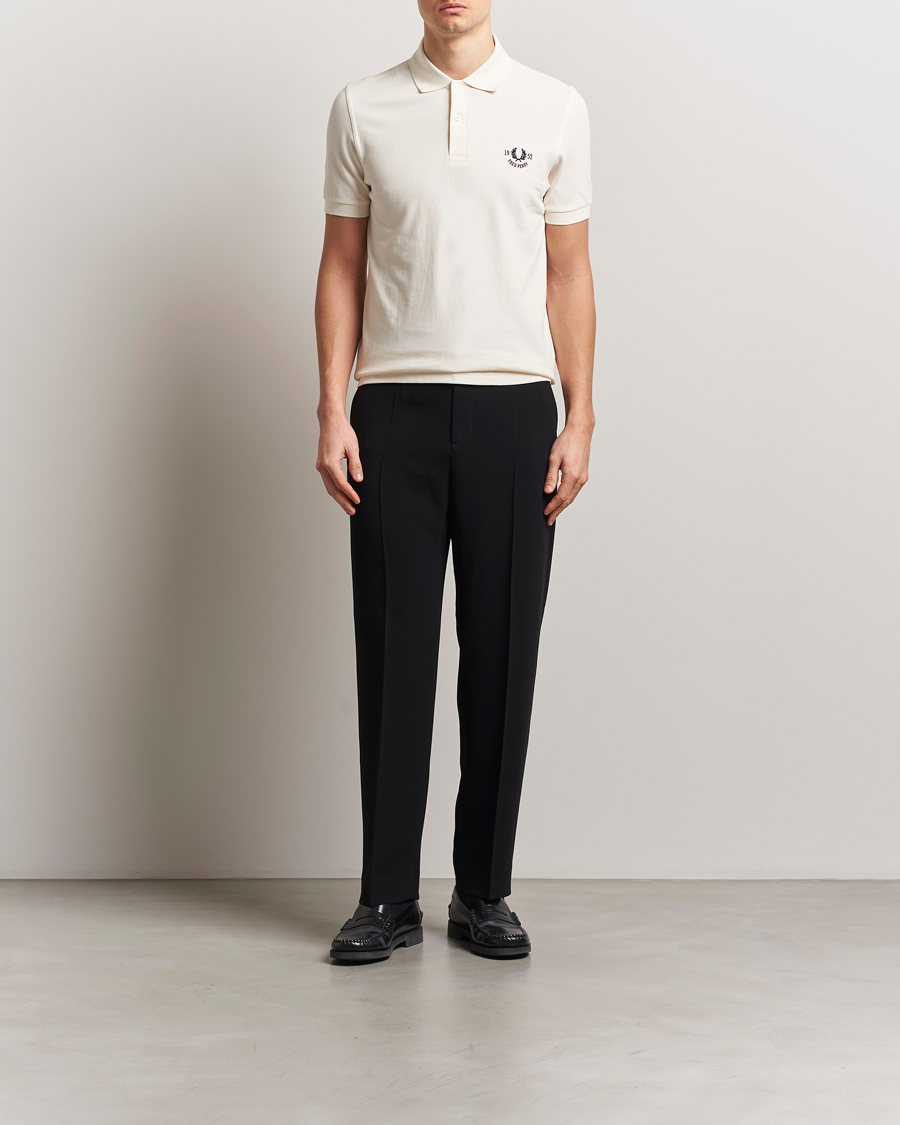 Herr | Pikéer | Fred Perry | Clubhouse Embroidered Polo Ecru