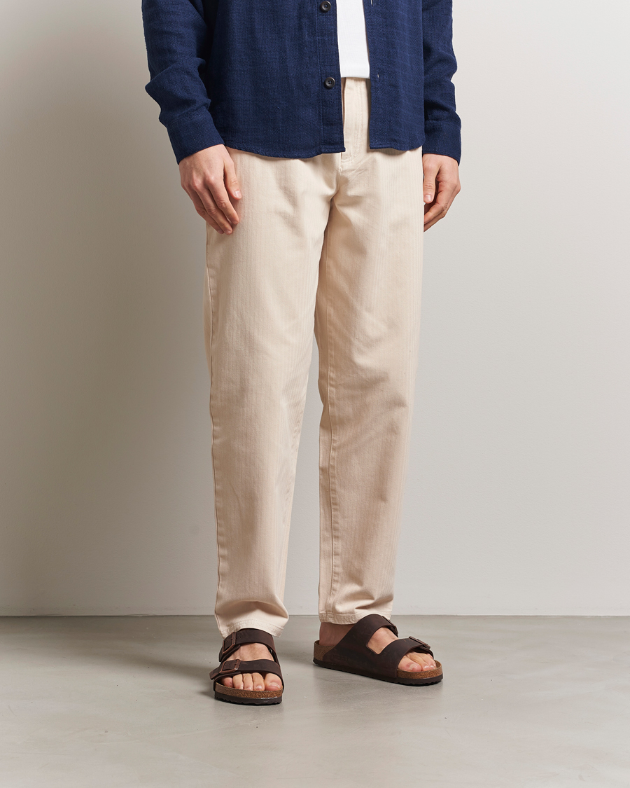 Herr | Byxor | LES DEUX | Cody Cotton Herringbone Pants Ivory