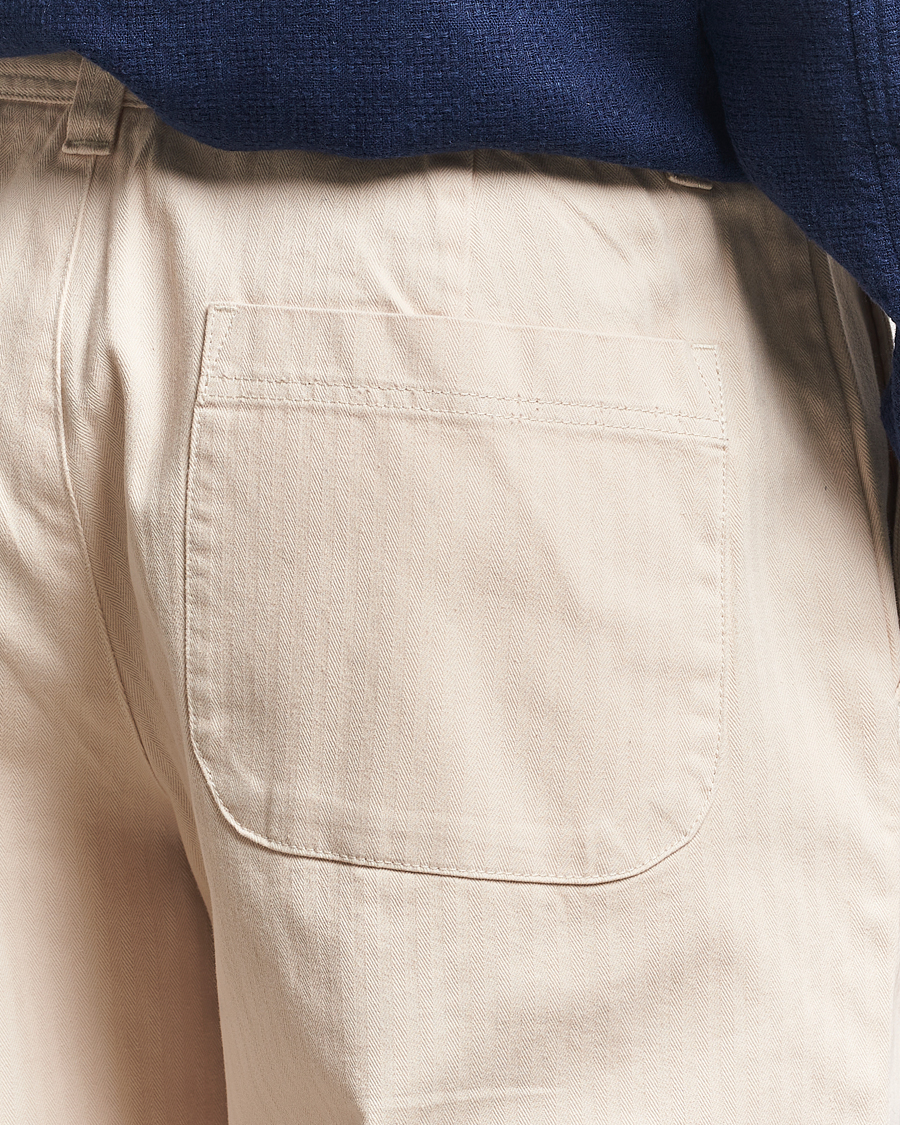 Herr | Byxor | LES DEUX | Cody Cotton Herringbone Pants Ivory