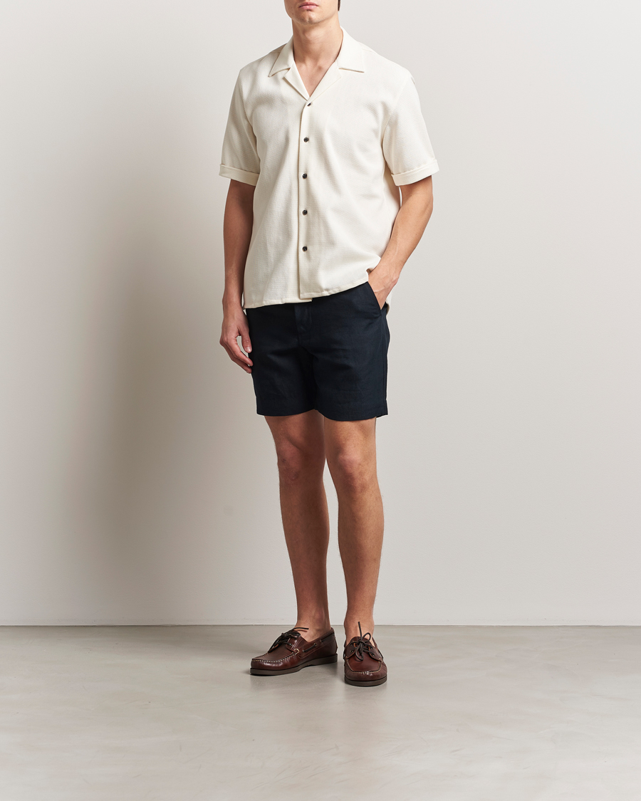 Herr | Skjortor | Peregrine | Quay Cuban Collar Shirt White