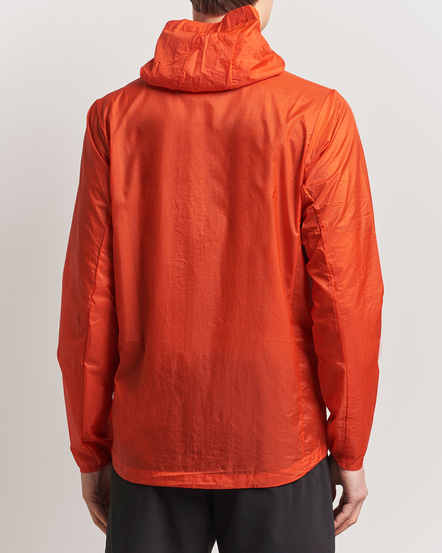 Herr | Jackor | Patagonia | Houdini Running Jacket Pollinator Orange