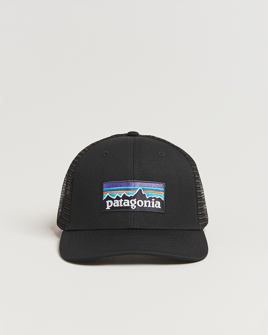 Herr | Hattar & kepsar | Patagonia | P-6 Logo Trucker Hat Black