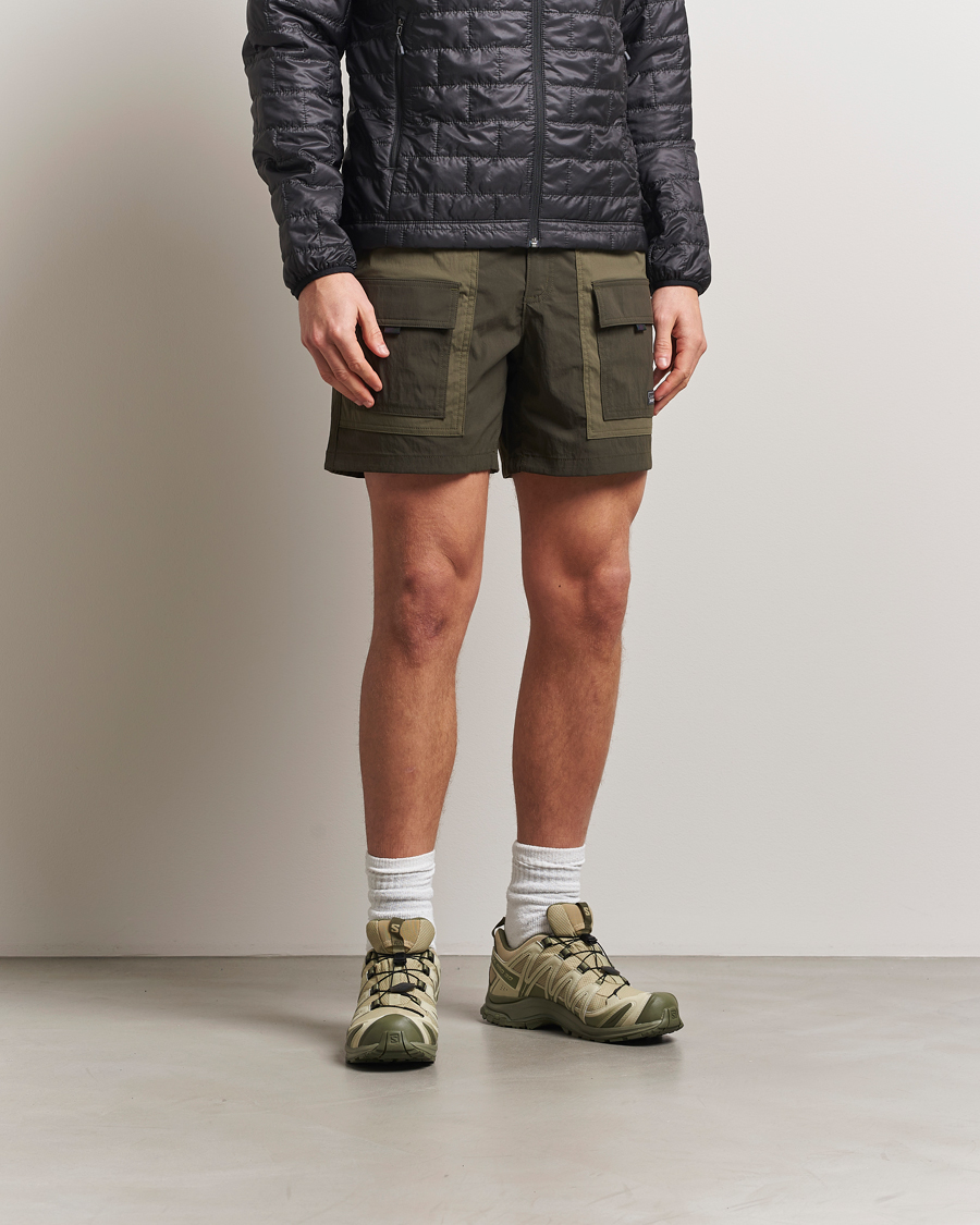 Herr | Shorts | Patagonia | Outdoor Everyday Shorts Pine Needle Green