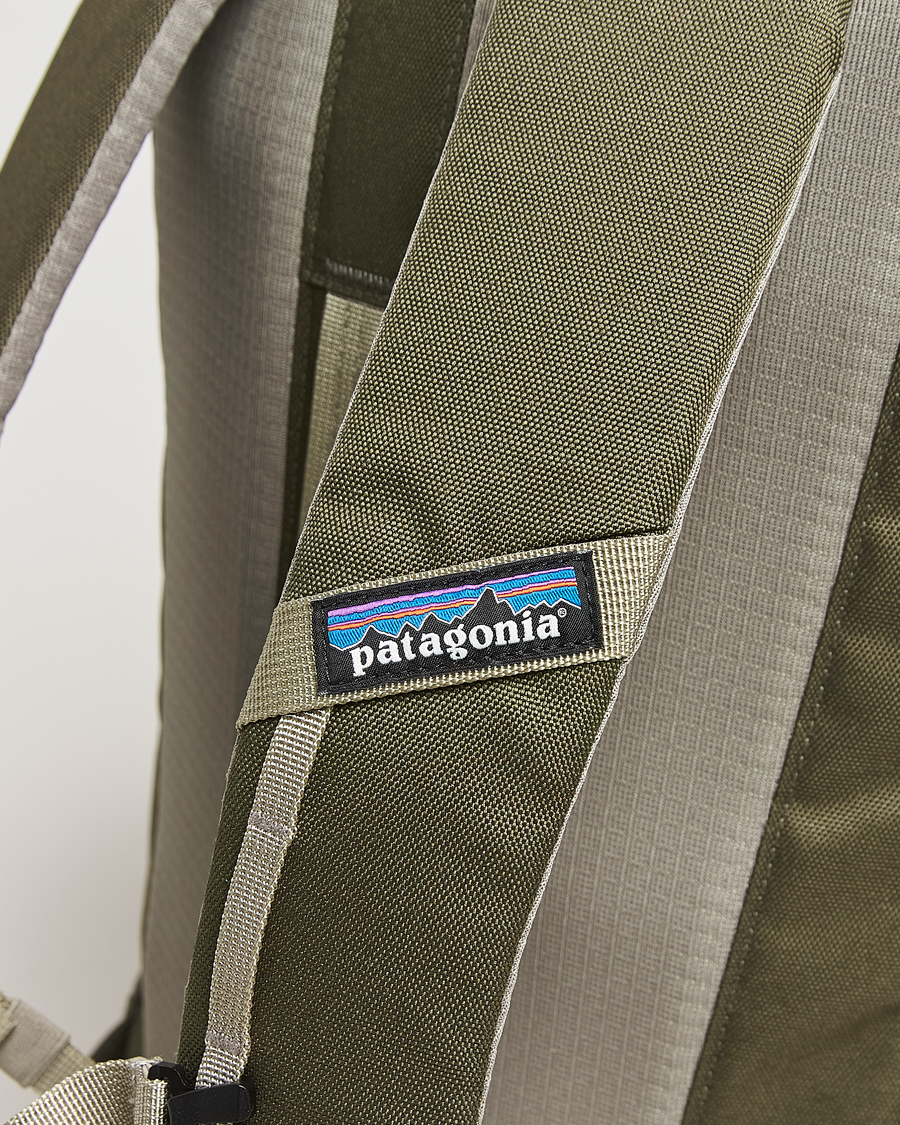 Herr | Väskor | Patagonia | Black Hole Pack 32L Basin Green