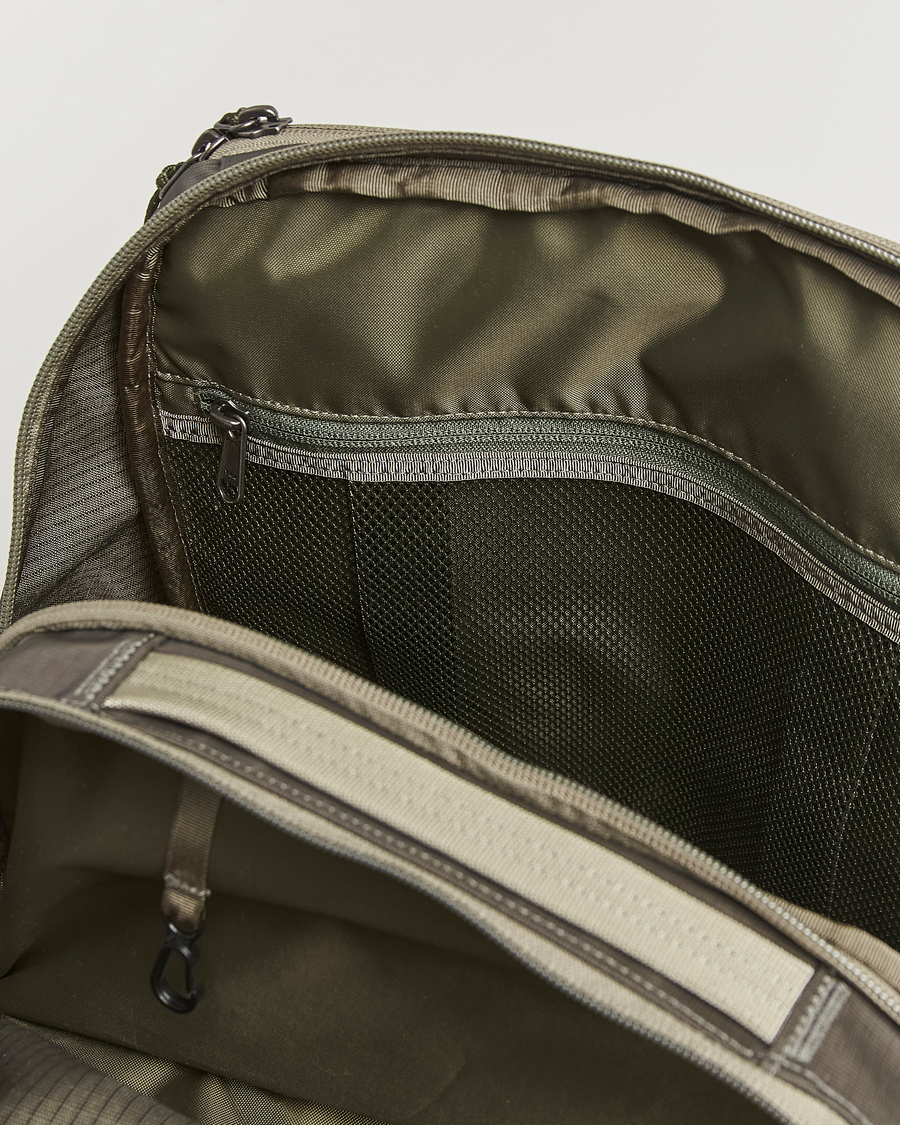 Herr | Väskor | Patagonia | Black Hole Pack 32L Basin Green
