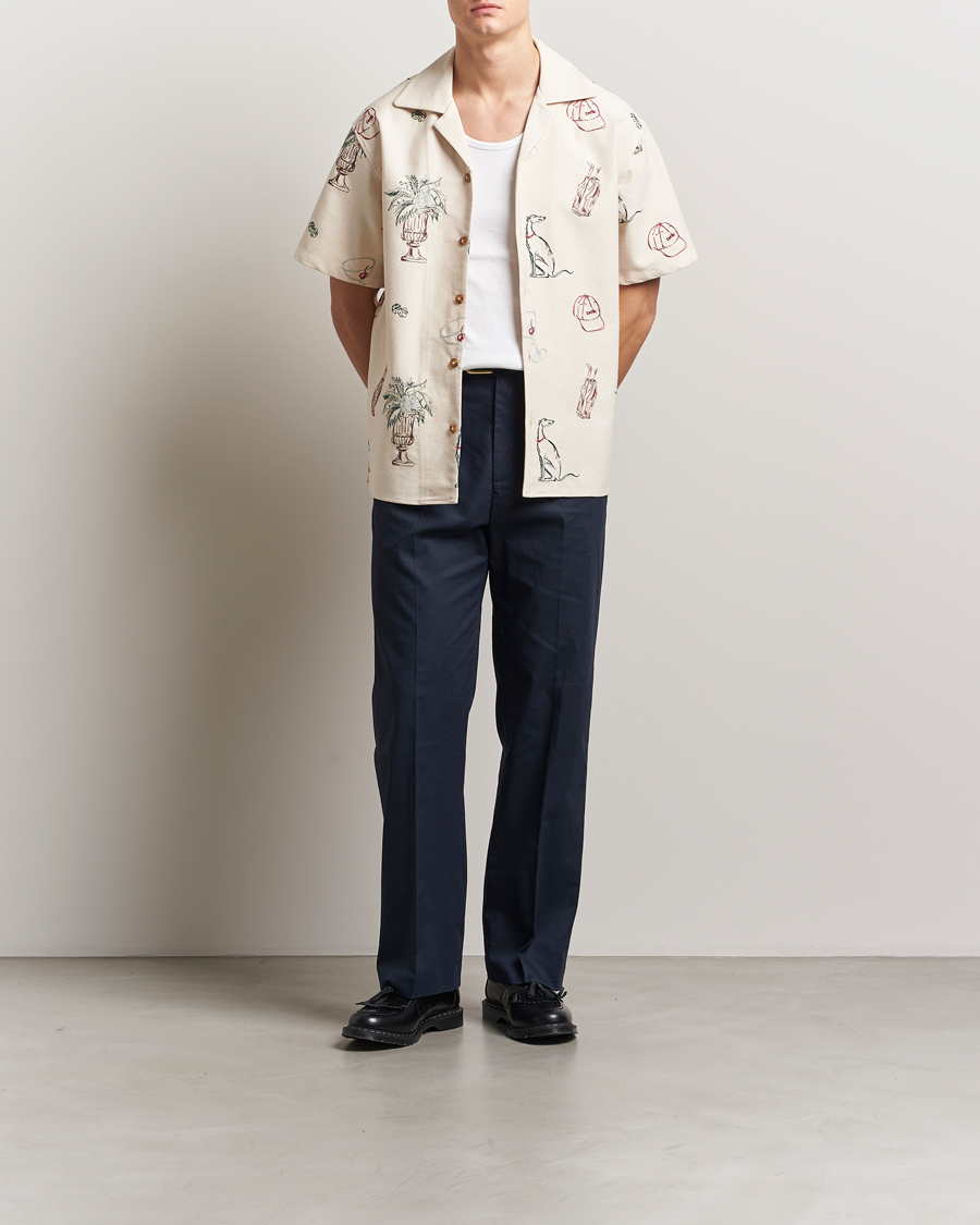 Herr | Skjortor | Drôle de Monsieur | Embroidered Country Club Shirt Ecru