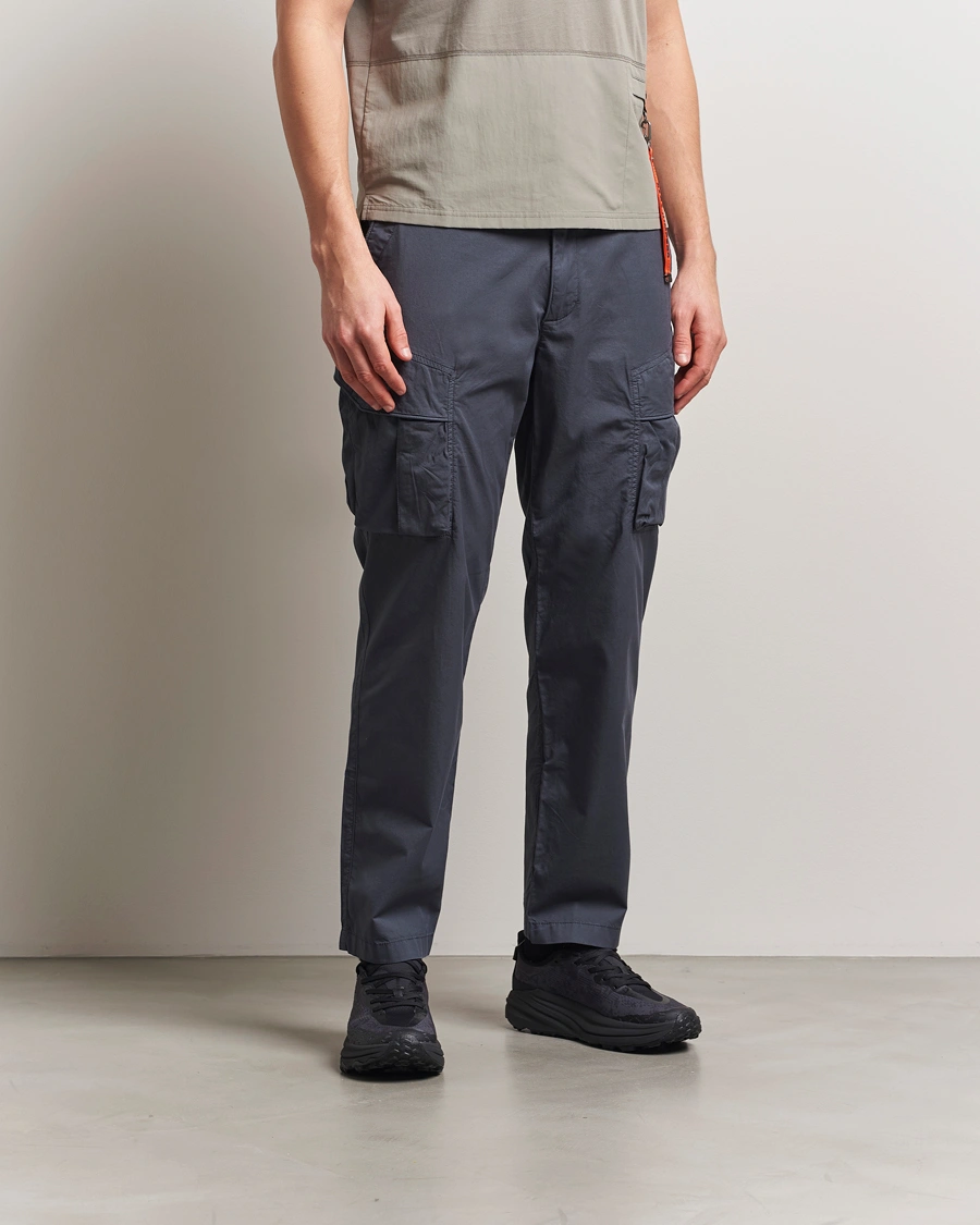 Herr | Byxor | Parajumpers | Edmund Garment Dyed Twill Cargo Pants Gargoyle