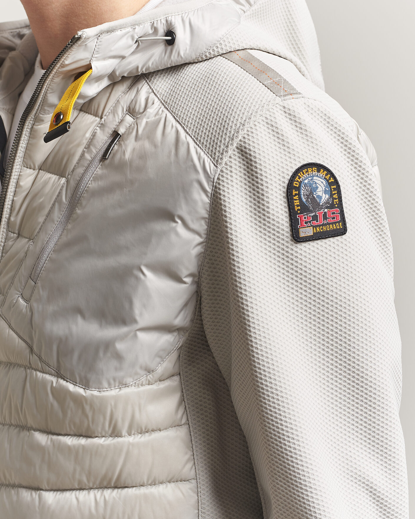 Herr | Jackor | Parajumpers | Nolan Mesh Hooded Hybrid Ghiaccio