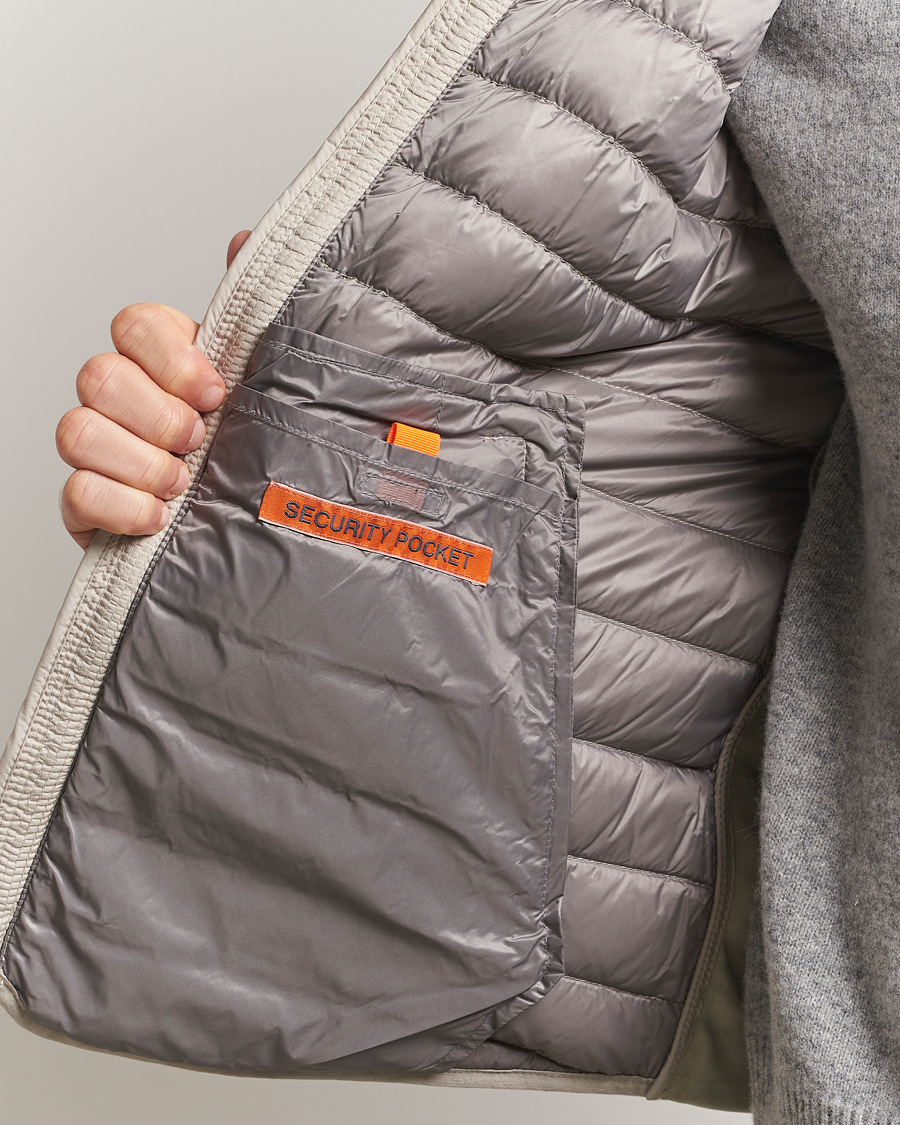 Herr | Västar | Parajumpers | Perfect Super Lightweight Vest Asparagus