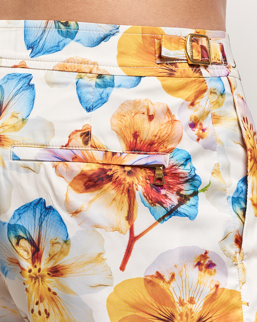 Herr | Badbyxor | Orlebar Brown | Bulldog Oshibana Printed Swimshorts White Sand