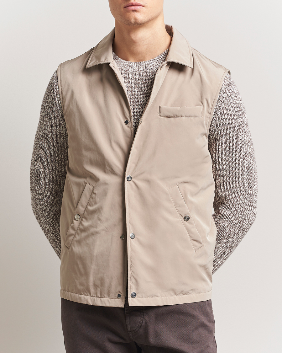 Herr | Västar | Brunello Cucinelli | Padded Nylon Gilet Beige