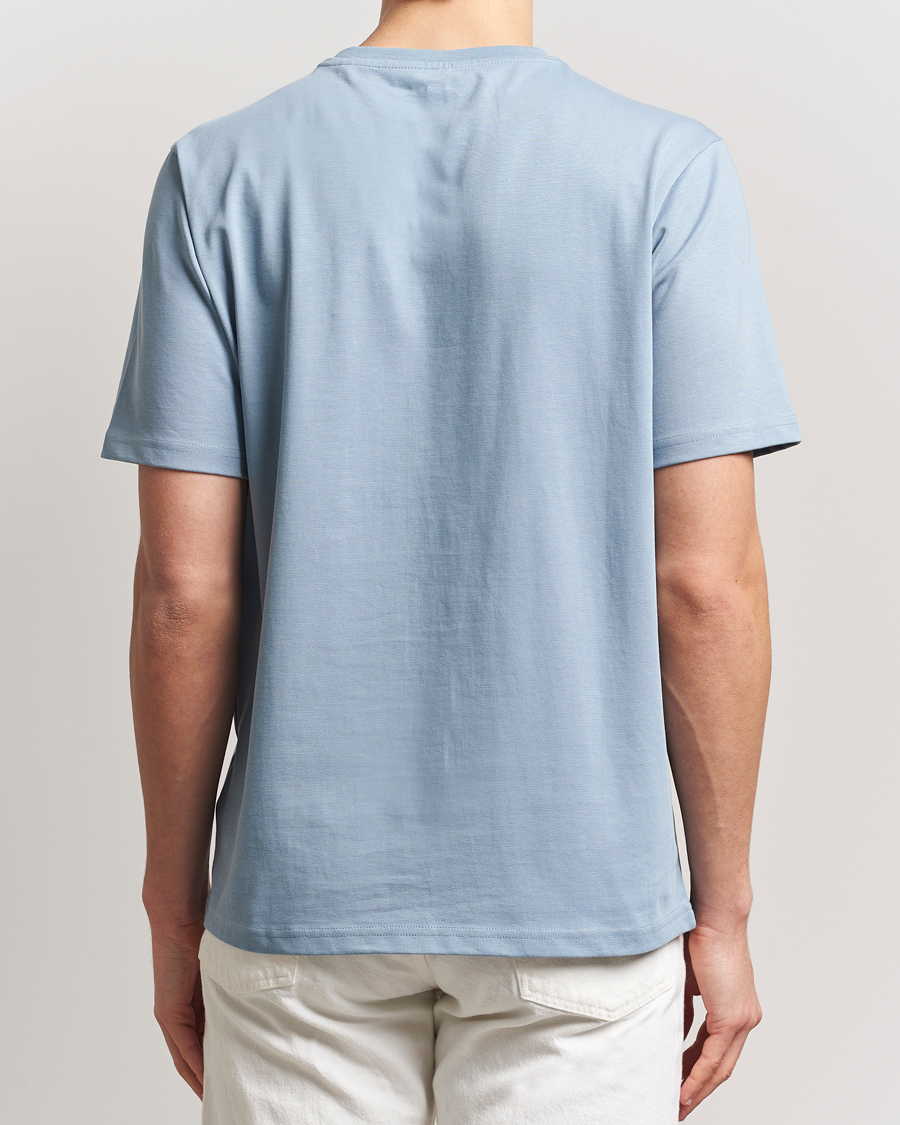 Herr | T-Shirts | KnowledgeCotton Apparel | Loake Badge T-Shirt Ashley Blue