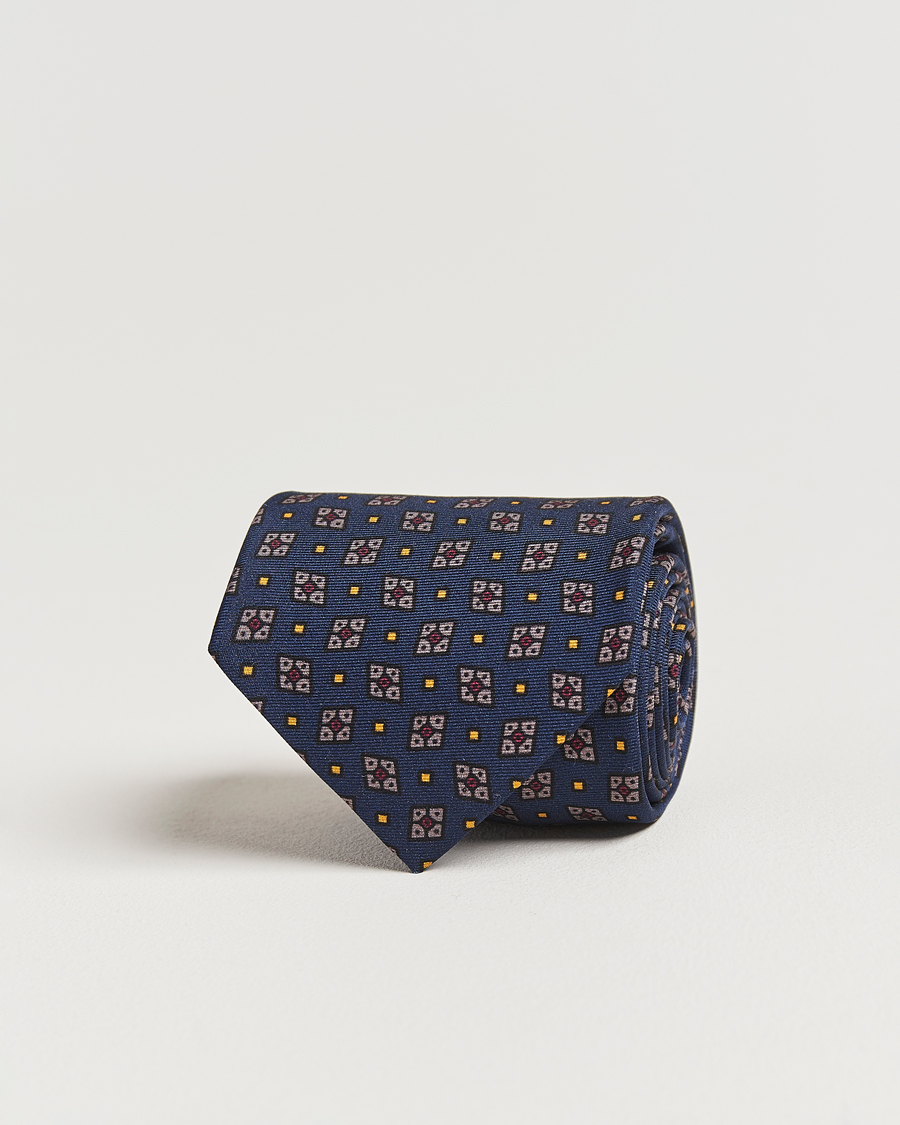 Herr | Drake's Mini Diamond Medallion Silk Twill Tie Navy | Drake's | Mini Diamond Medallion Silk Twill Tie Navy
