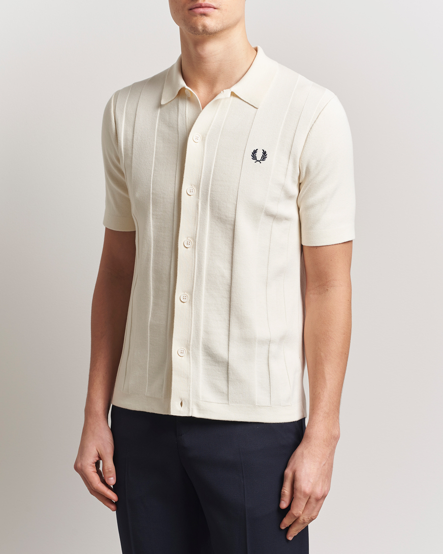 Herr | Skjortor | Fred Perry | Knitted Short Sleeve Shirt Ecru