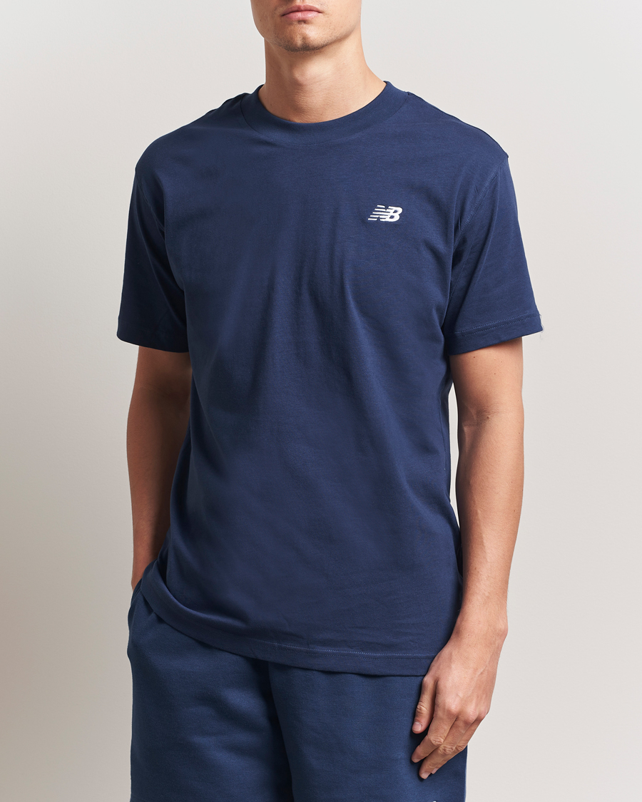 Herr | T-Shirts | New Balance | Essentials T-Shirt Navy
