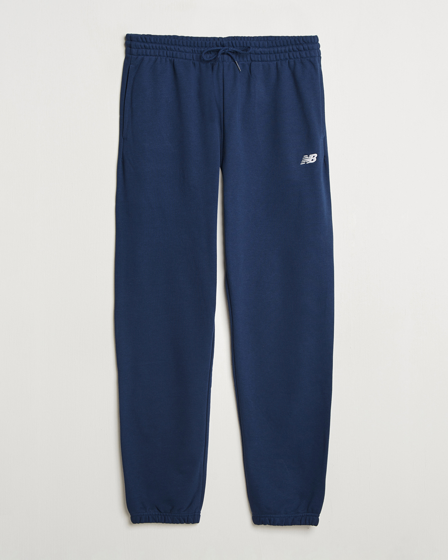 Herr | Byxor | New Balance | Essentials French Terry Joggers Navy
