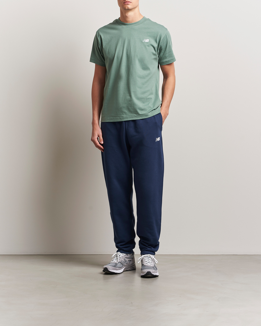 Herr | Byxor | New Balance | Essentials French Terry Joggers Navy