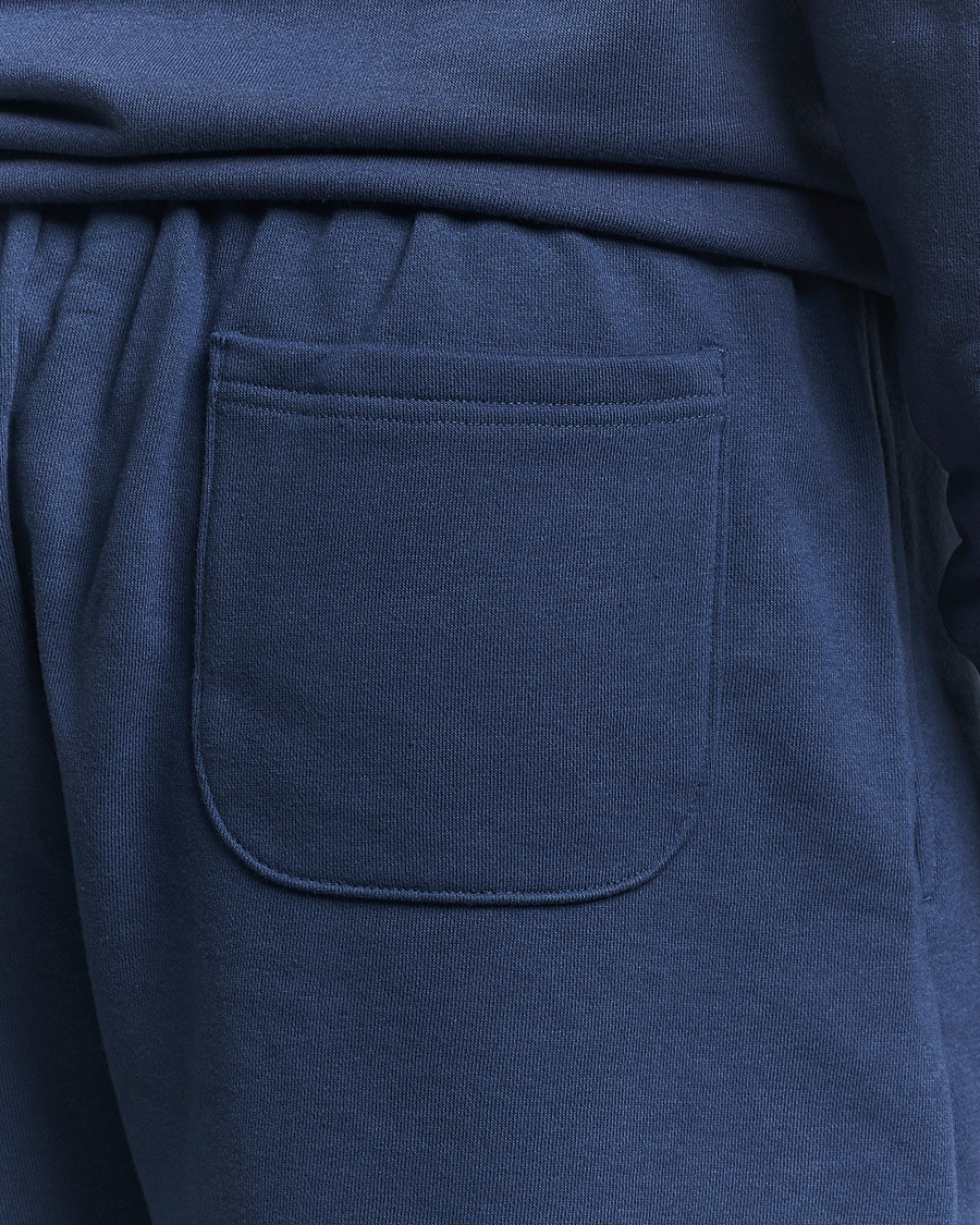 Herr | Shorts | New Balance | Essentials French Terry Shorts Navy