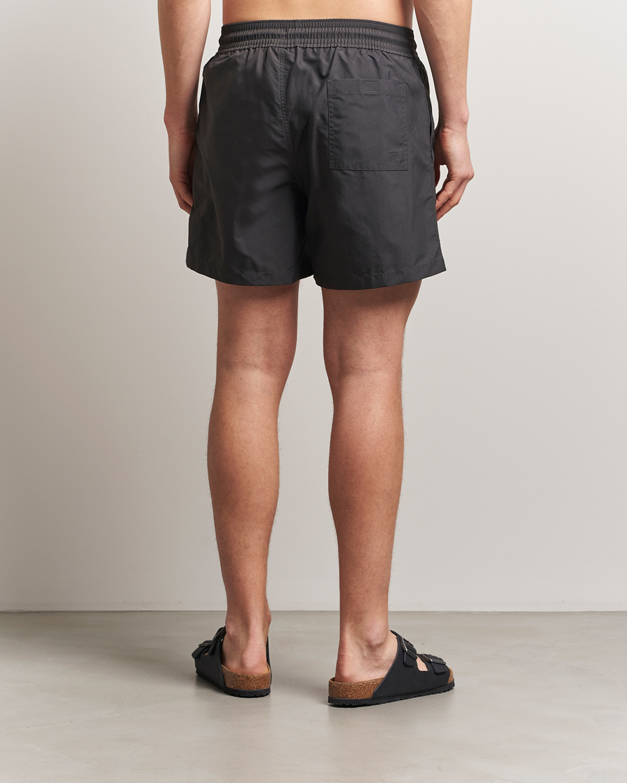 Herr | Badbyxor | Colorful Standard | Classic Organic Swim Shorts Lava Grey