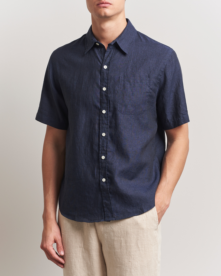 Herr | Skjortor | Colorful Standard | Garment Dyed Linen Short Sleeve Shirt Navy Blue