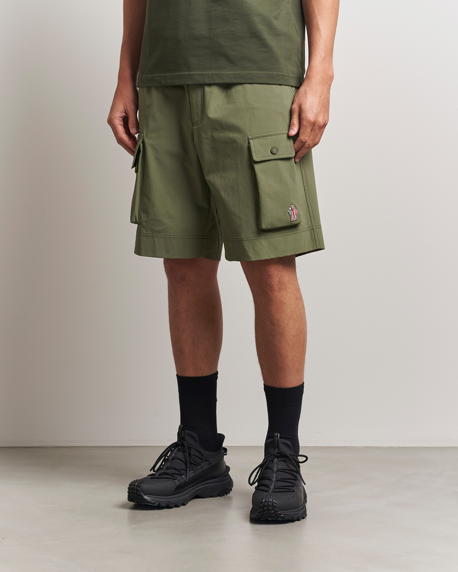 Herr | Shorts | Moncler Grenoble | Cargo Shorts Military