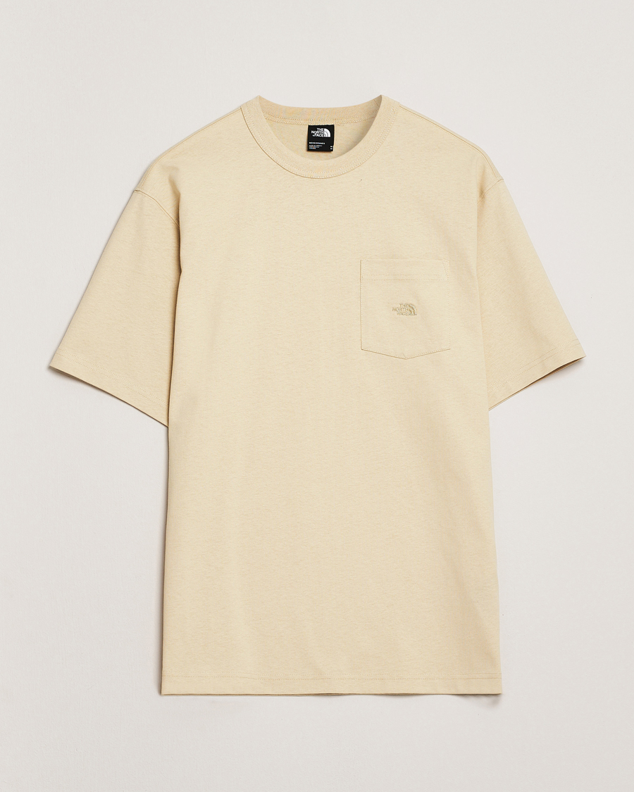 Herr | T-Shirts | The North Face | Relaxed Pocket T-Shirt Gravel