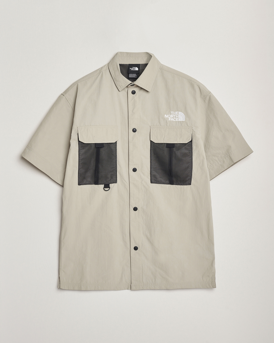 Herr | Skjortor | The North Face | NSE Summer Camp Shirt Clay Grey