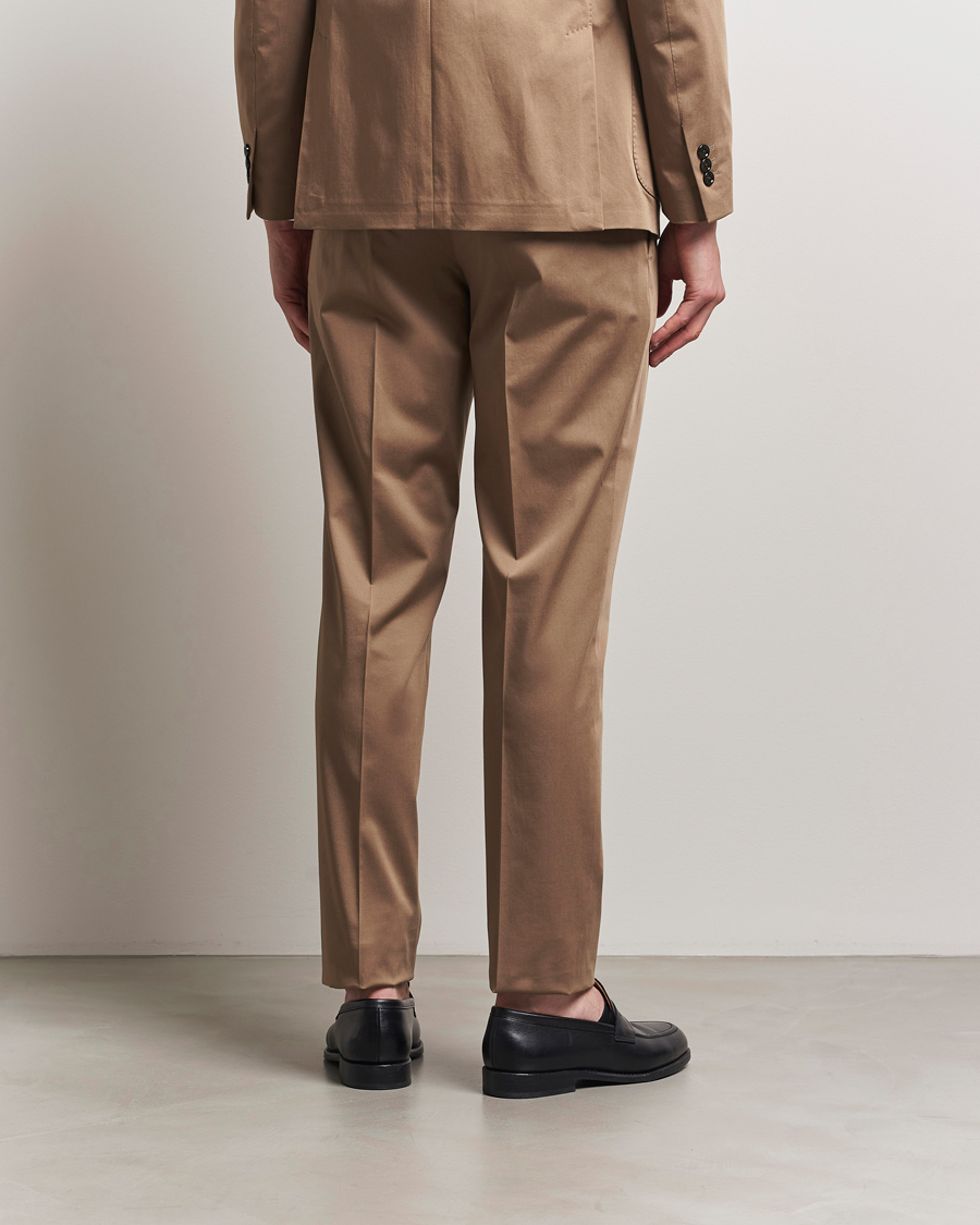 Herr | Byxor | Lardini | Pleated Cotton Stretch Trousers Light Brown