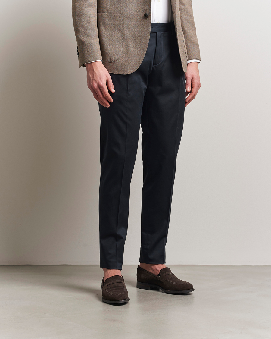 Herr | Byxor | Lardini | Pleated Cotton Stretch Trousers Navy