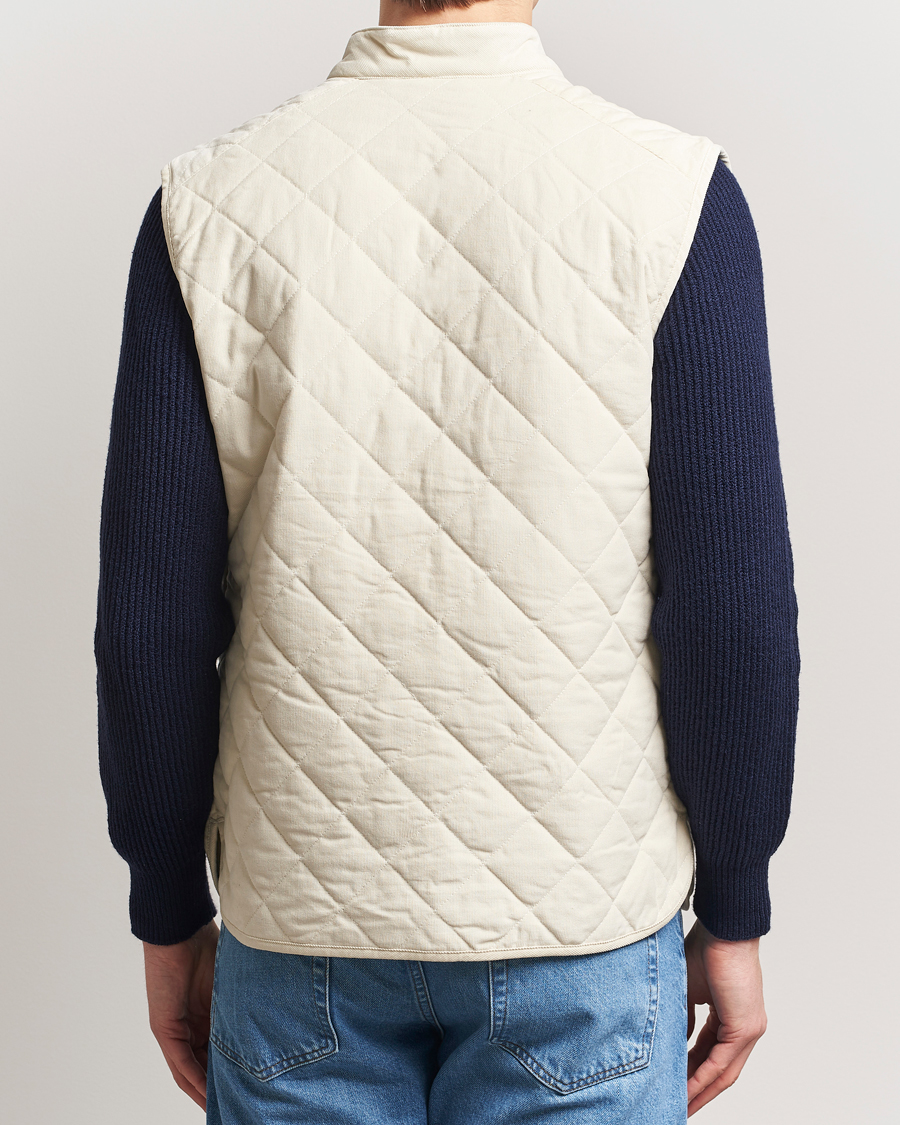 Herr | Jackor | Morris | Teddy Quilted Cord Vest Khaki